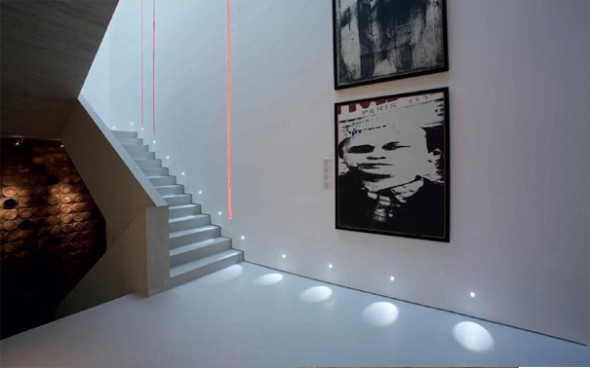 I-LED WALL
